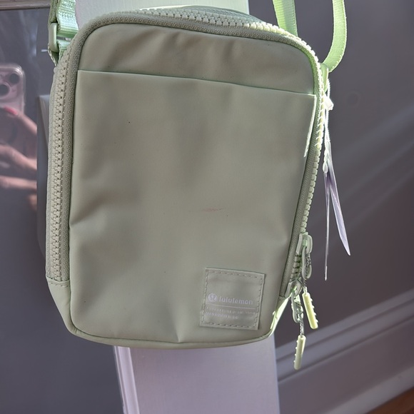 Lululemon Easy Access Crossbody - Picture 2 of 5